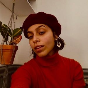 meet me, your new posh-pal, amber (: